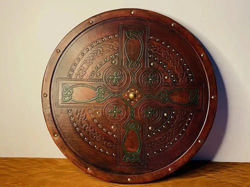 Scottish targe celtic - targe, cross